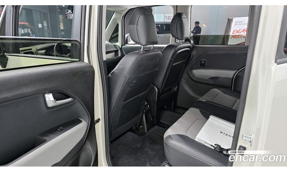 695447