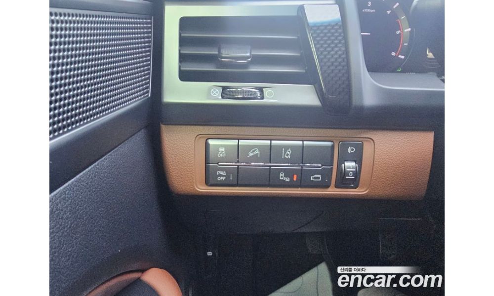361469