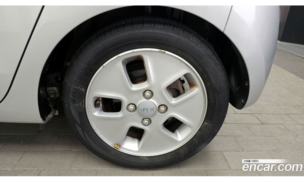 399598