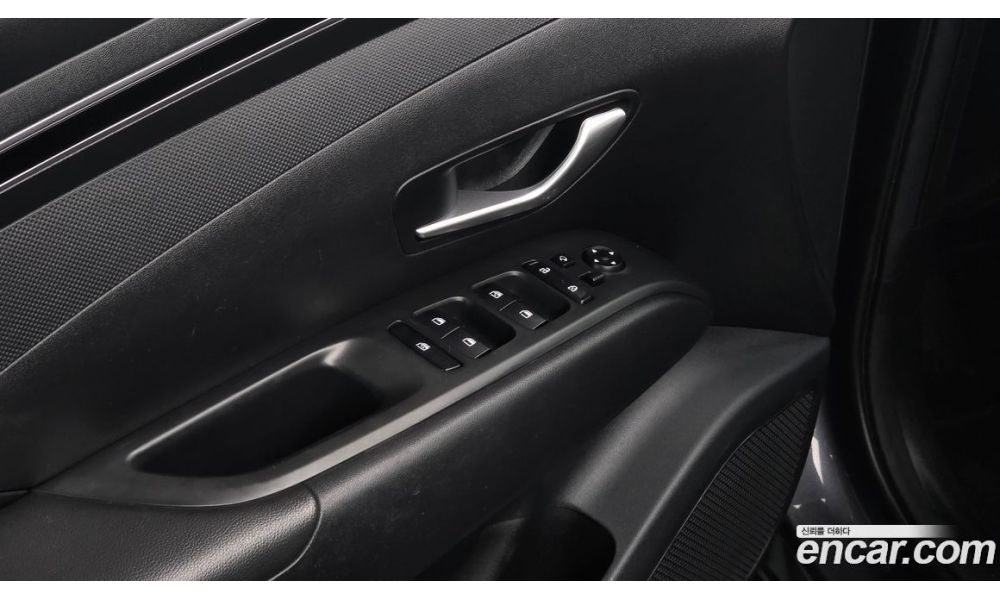282035