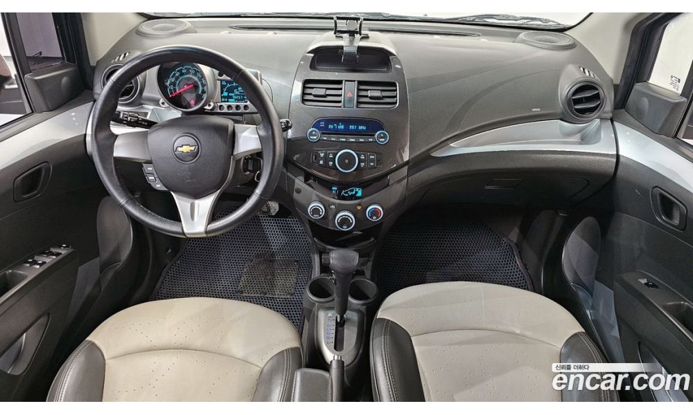 92871