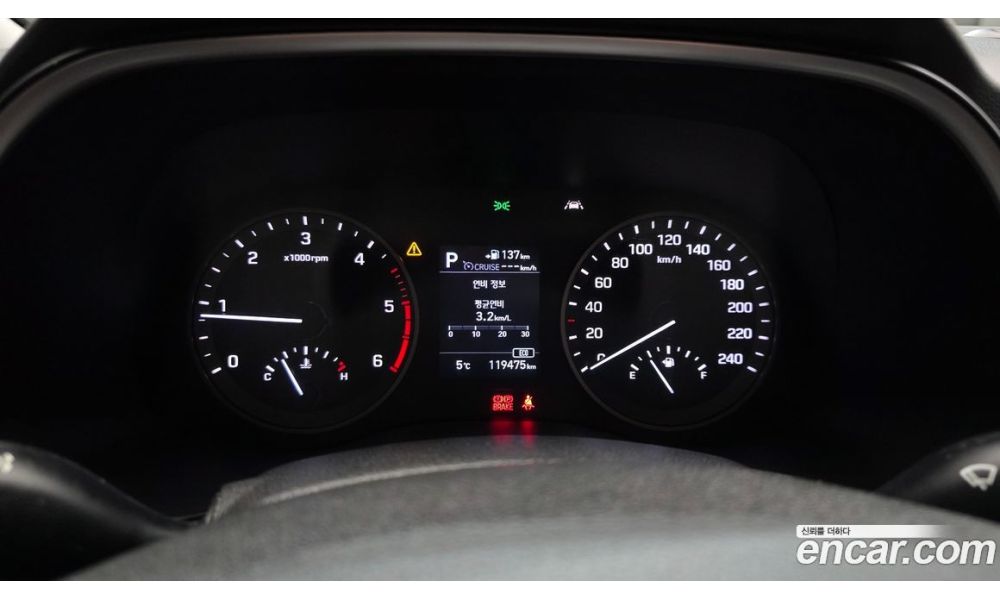 329110