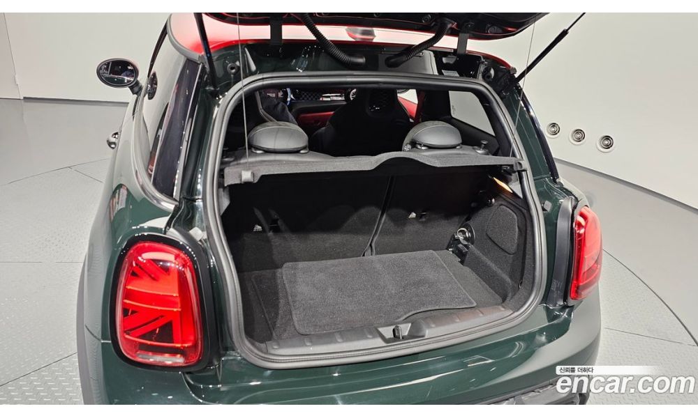 735511
