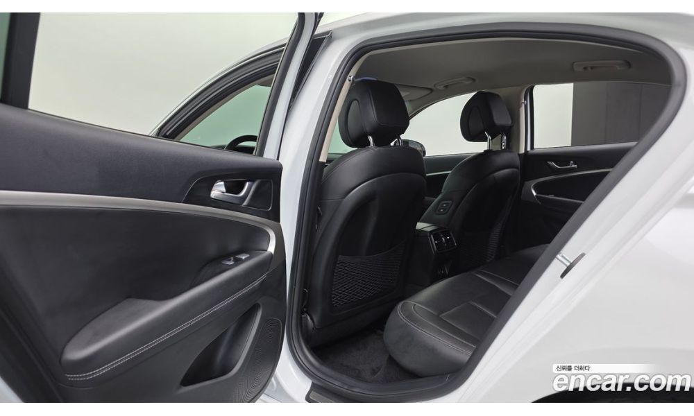 876151
