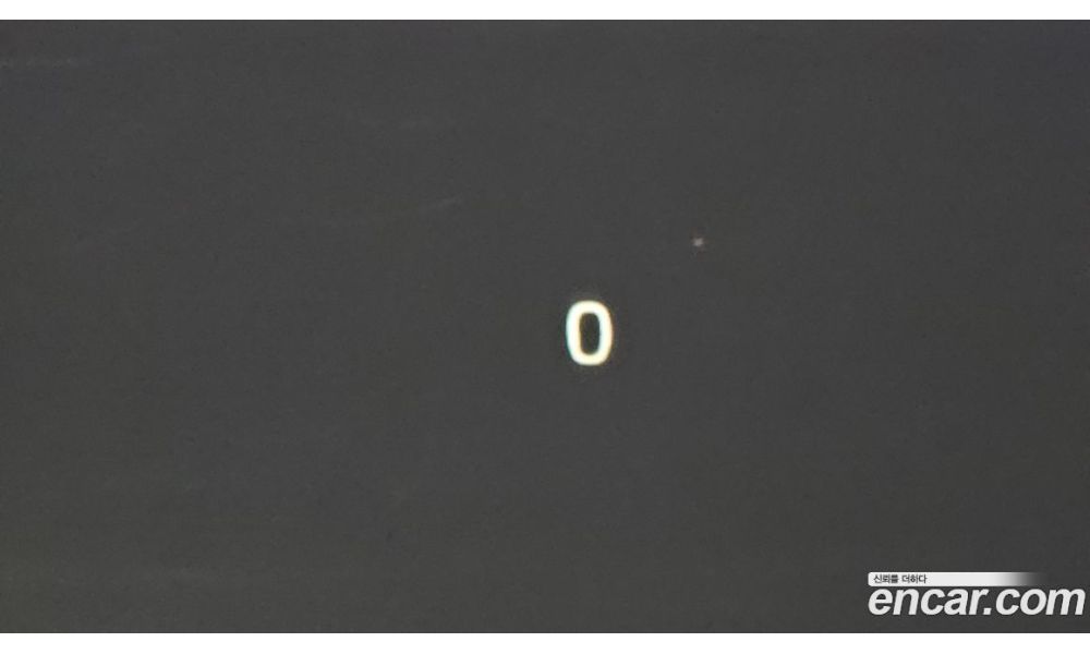 100685