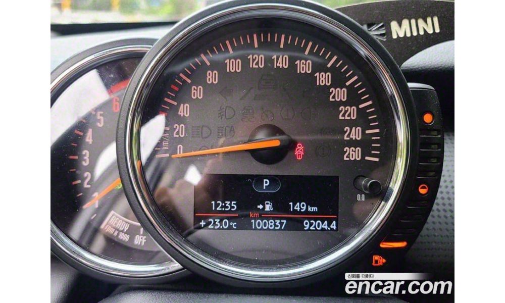 325956