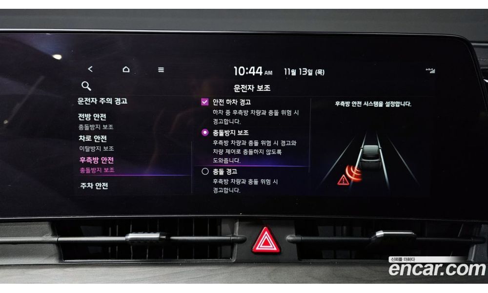 811416