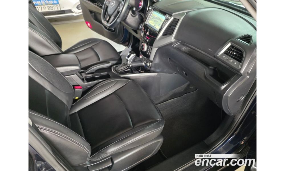 585911