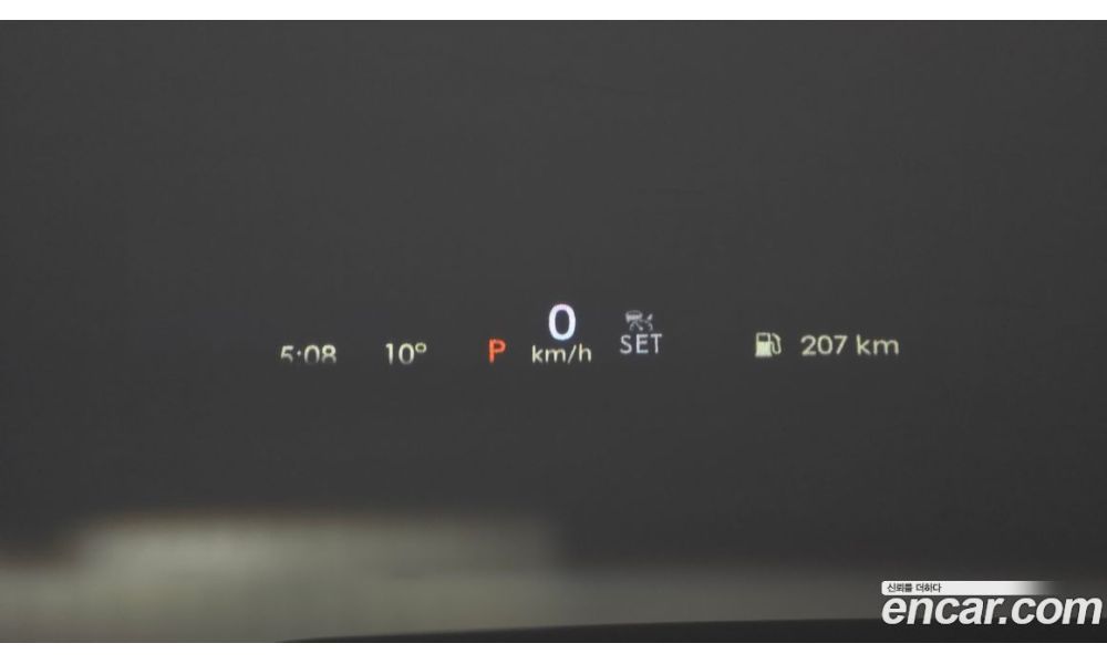 572938