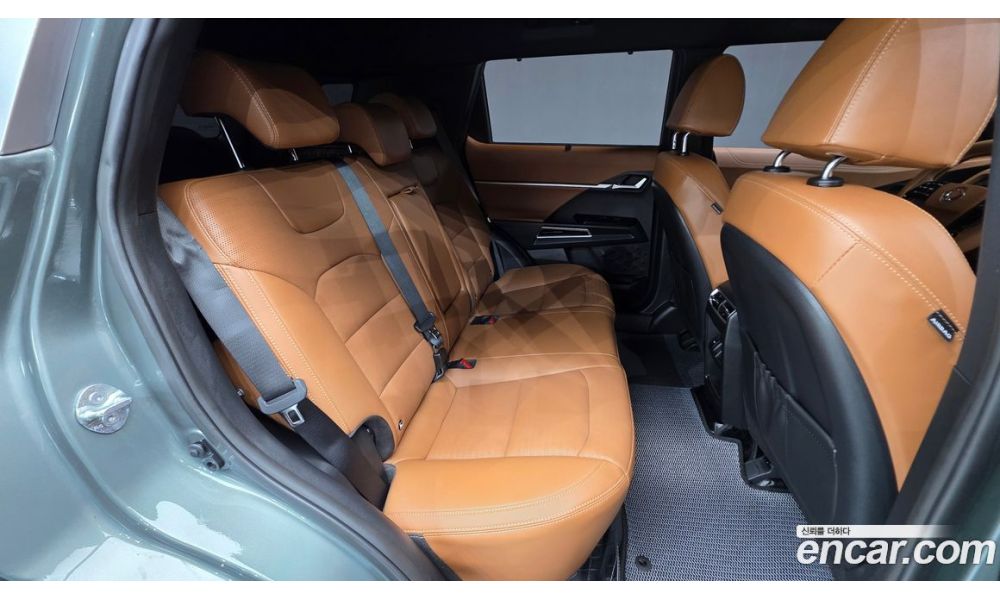 156546
