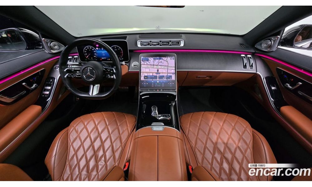 99300