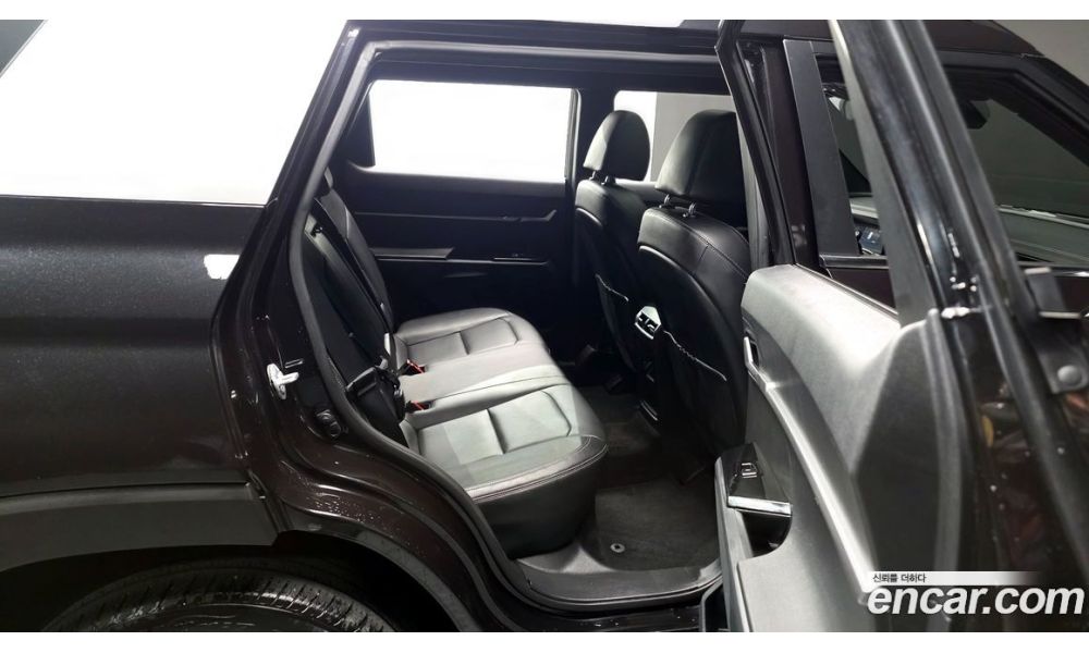 274369