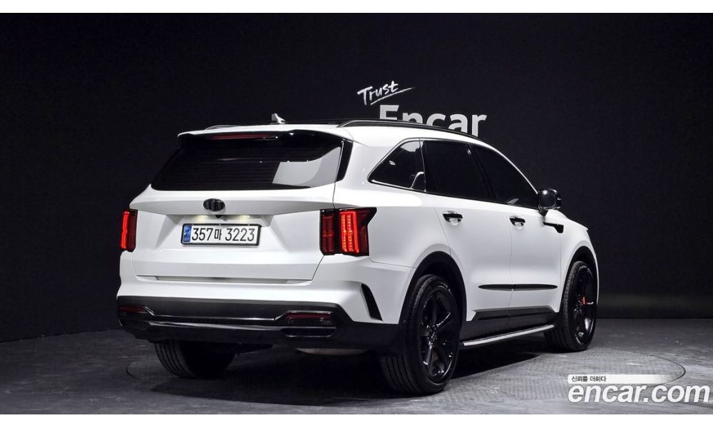 351431