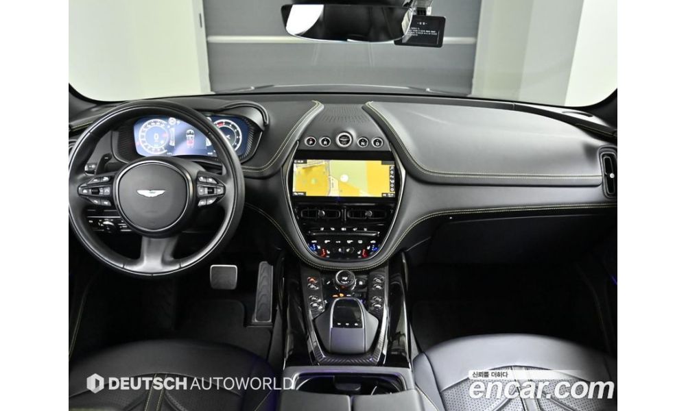 125833