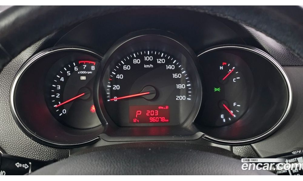 225496