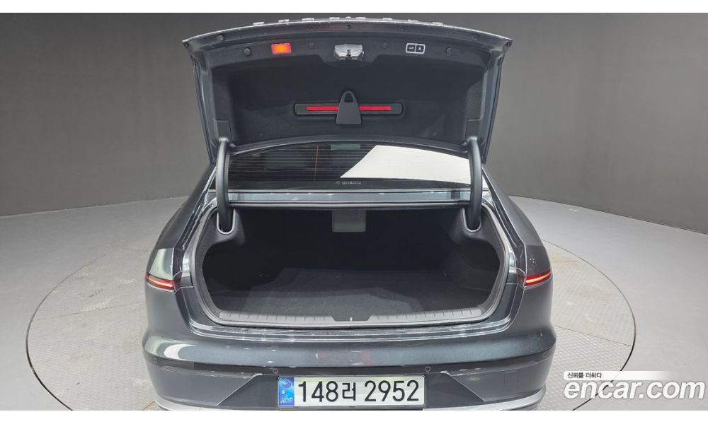 992044