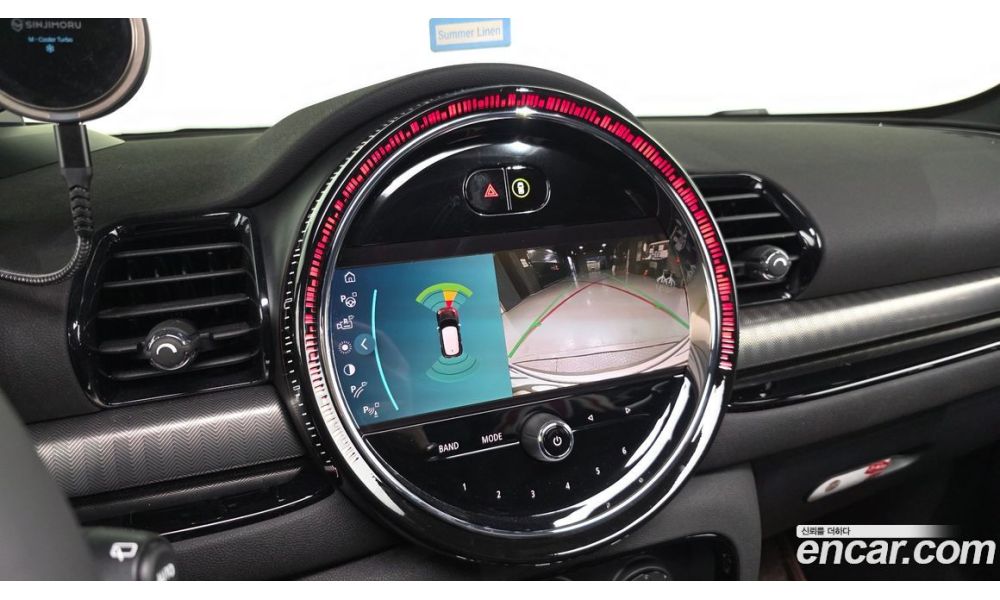 298185