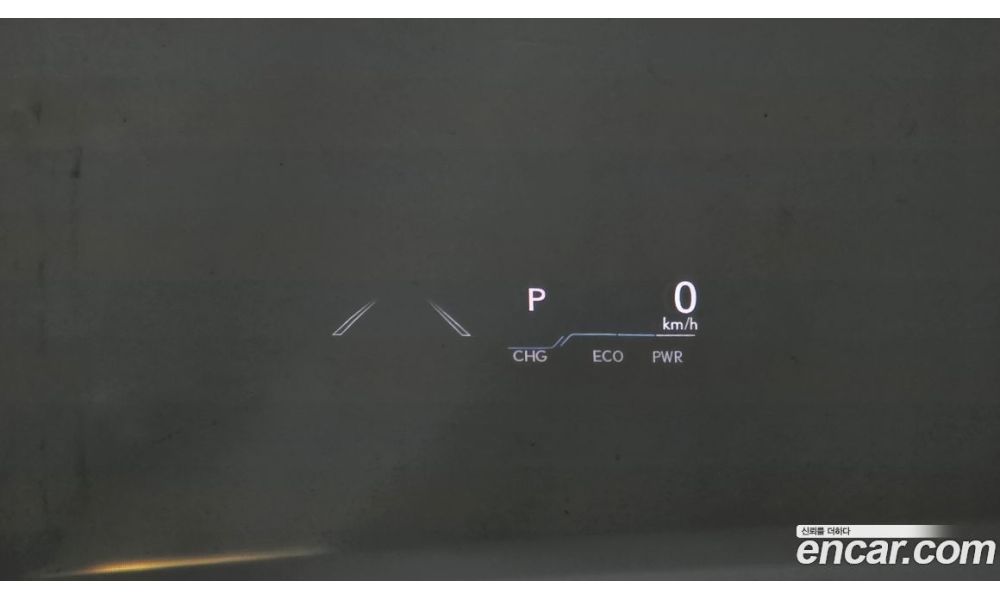 272731
