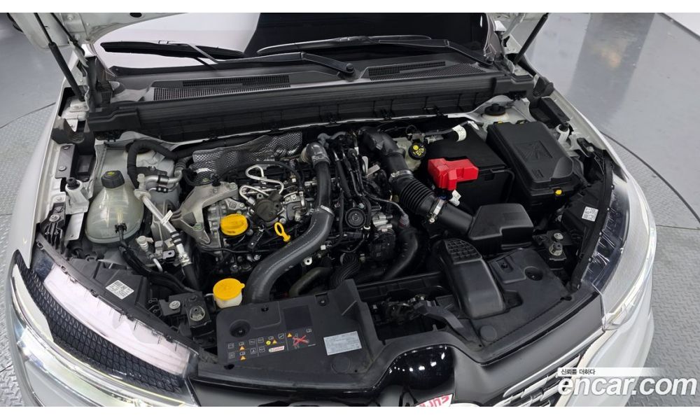 869112