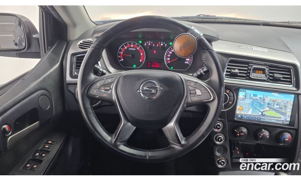 853217