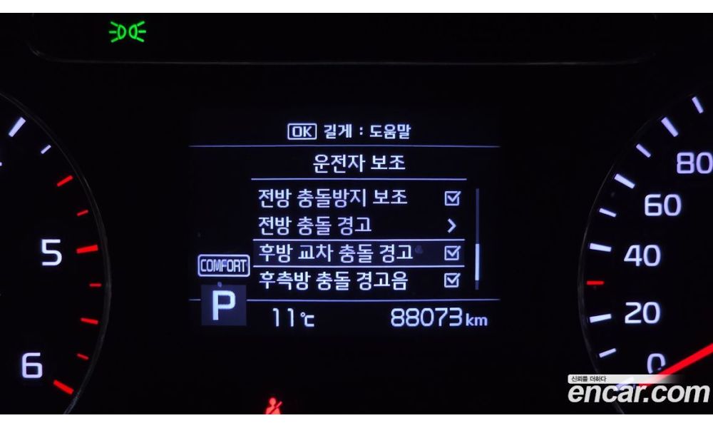 126157