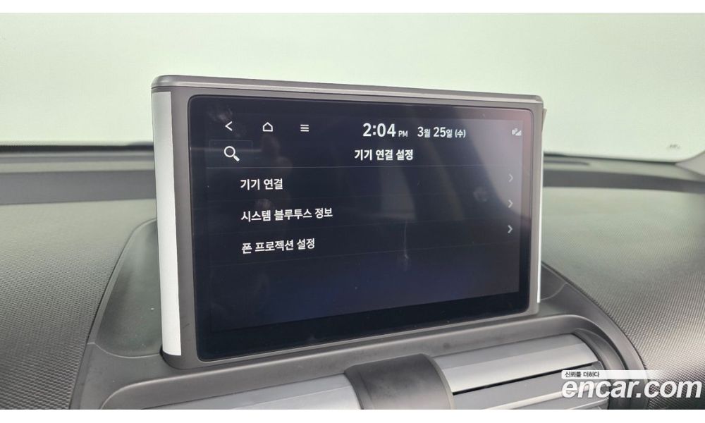 581021