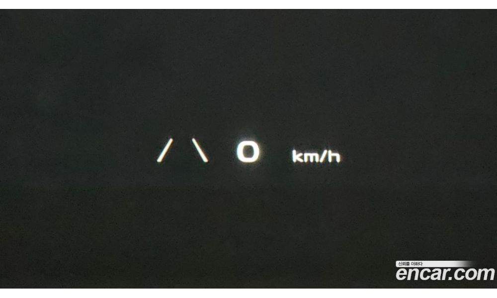 272227