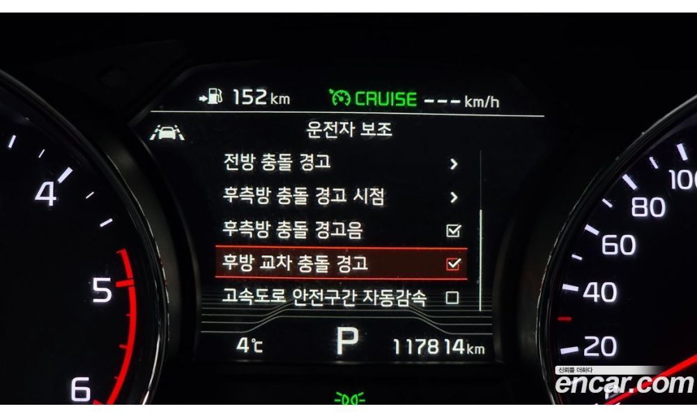 923553