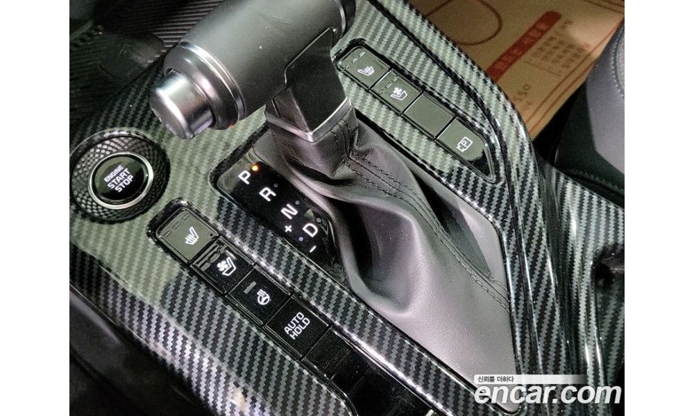 405864