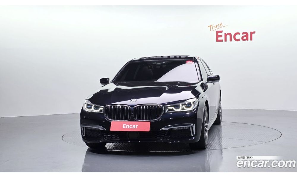 903951