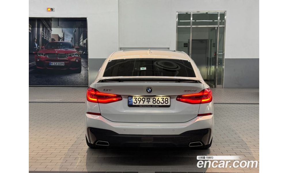 734007
