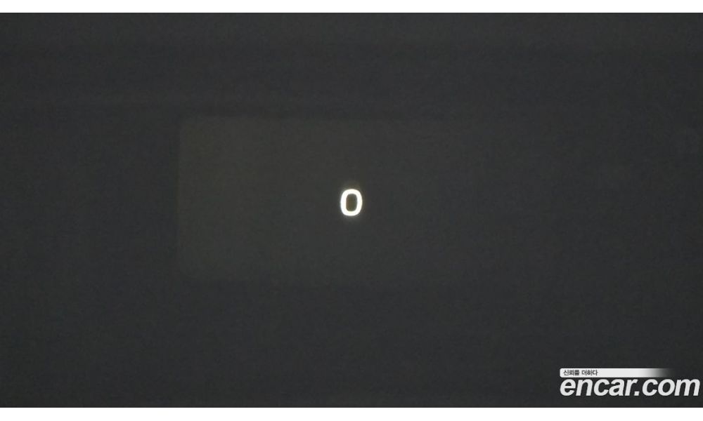 961004