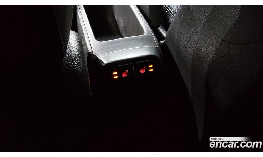 330100
