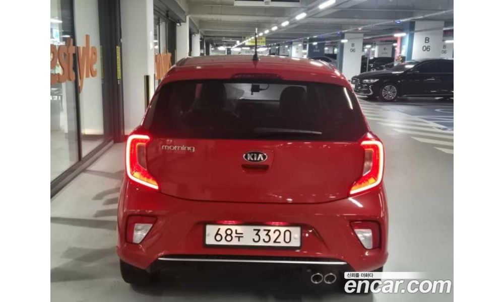 465881
