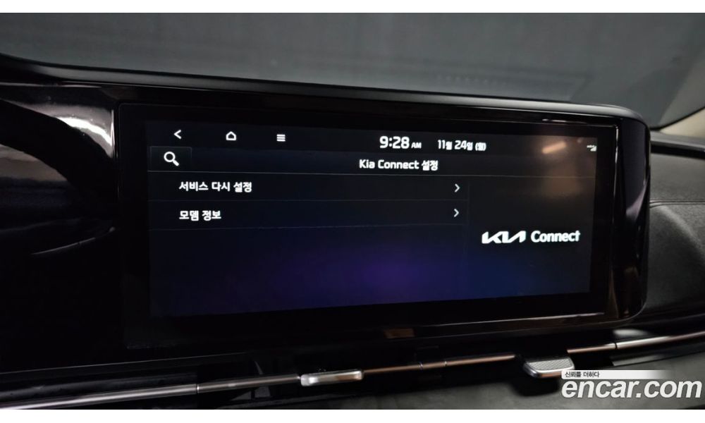 781001