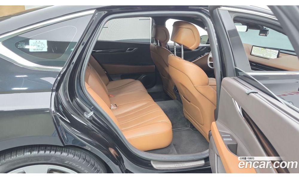 706581