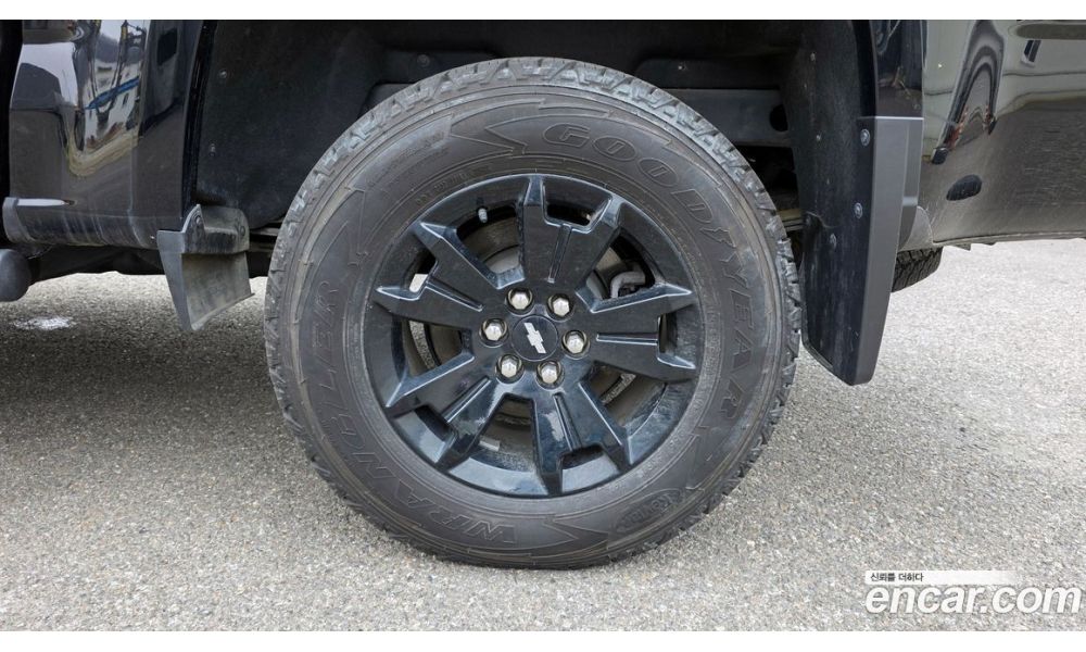 467070