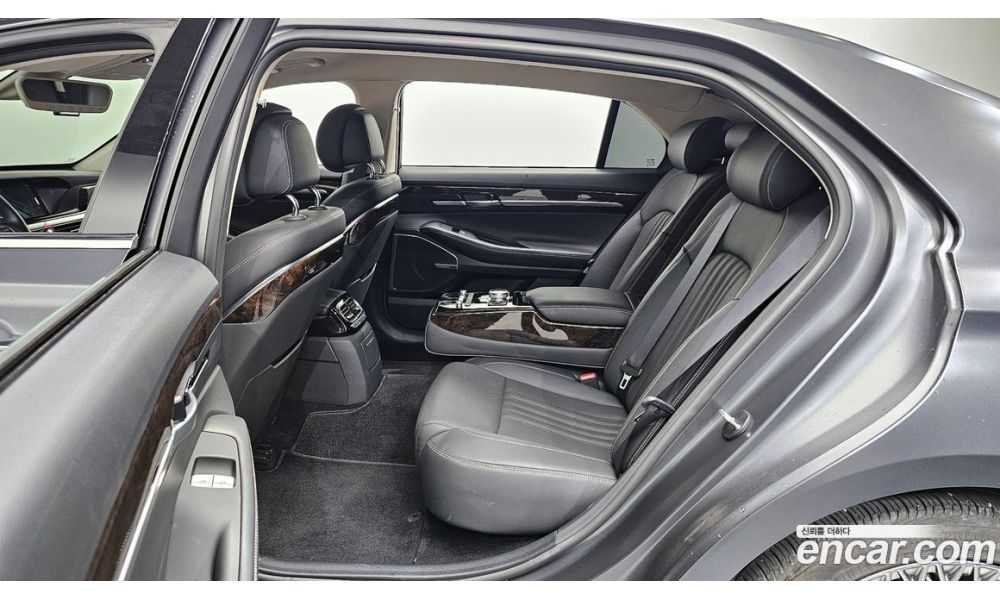 663562