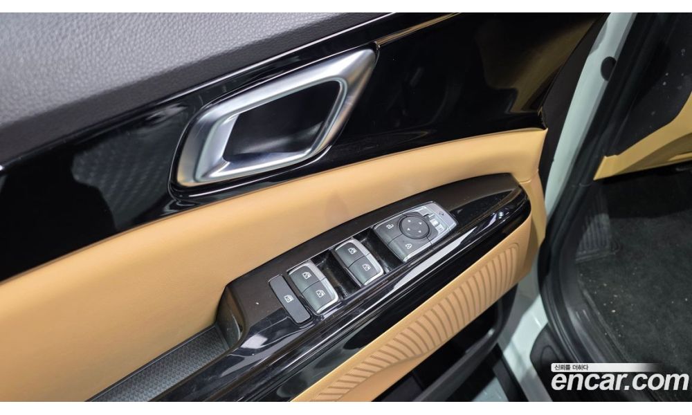 595556