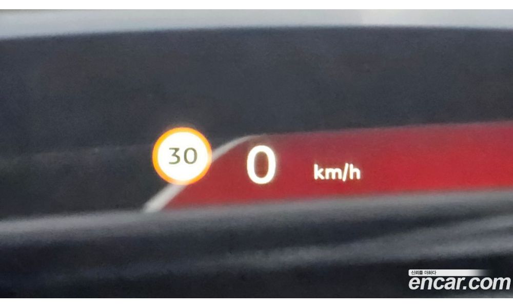 592338
