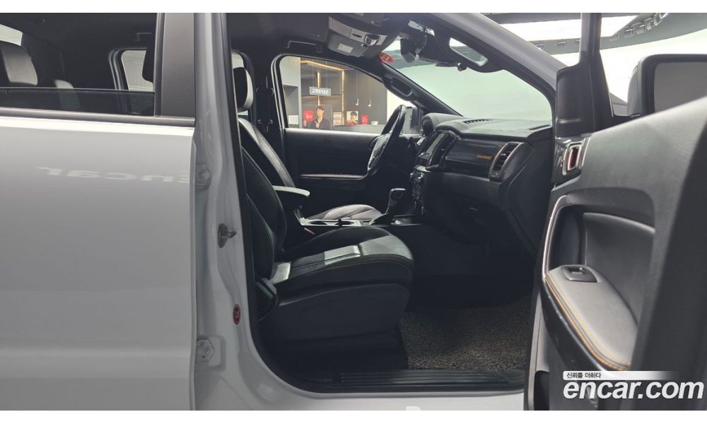 715386
