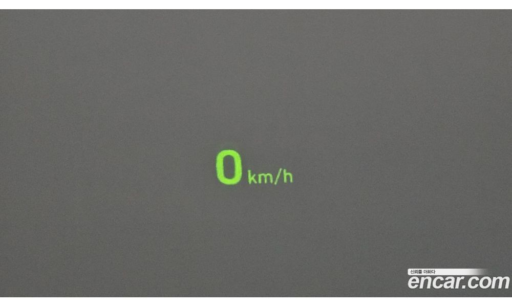 646931