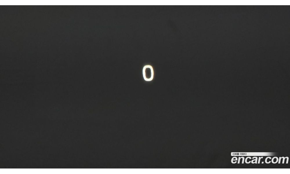 607047