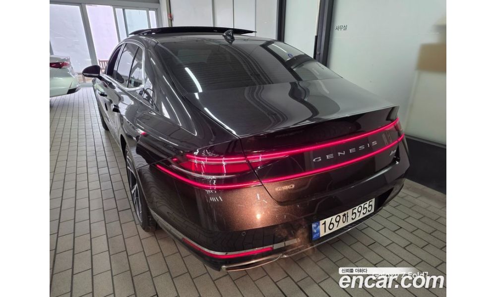 992209
