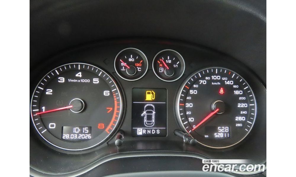 979403