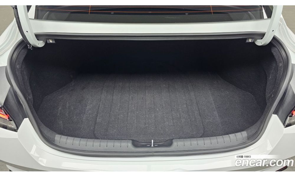 870944