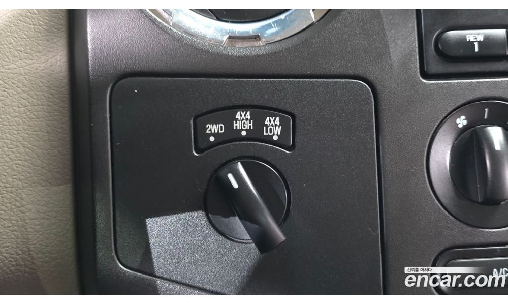 103838