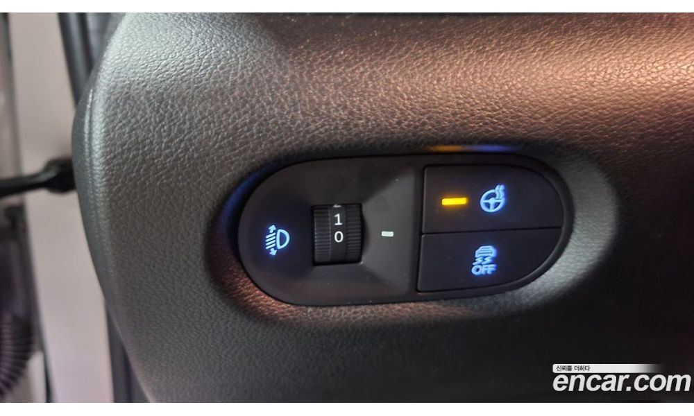 24607