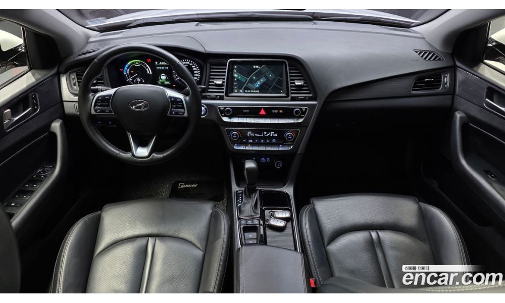 24931