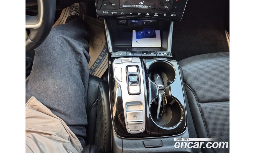 724635